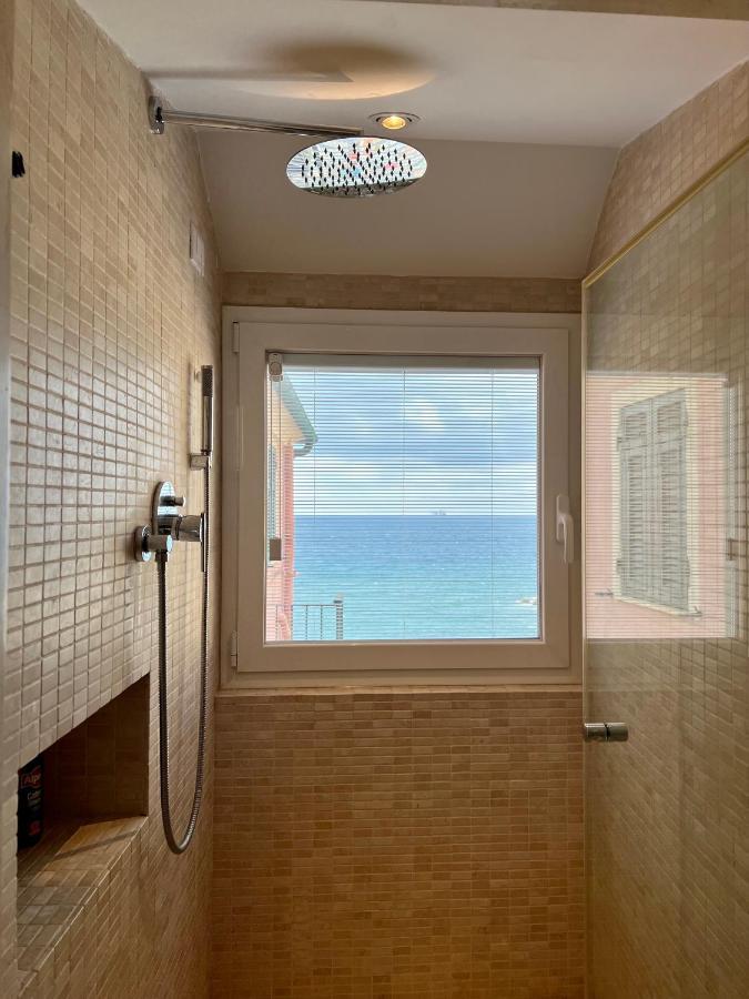 La Perla Di Boccadasse Genoa Ngoại thất bức ảnh
